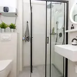 Maya Apartman *